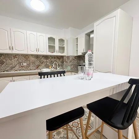 Modern Nest - Free Parking Apartment