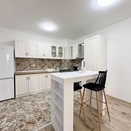 Modern Nest - Free Parking Apartment Varna